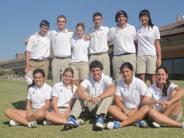 Golfistas de la Escuela Nacional de Golf  Blume